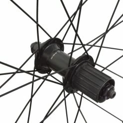 Shimano WH-RS100-CL Jeu De Roues 28" -Roues Soldes Boutique Shimano WH RS100 CL Laufradsatz c